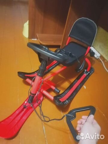 Детский снегокат со спинкой