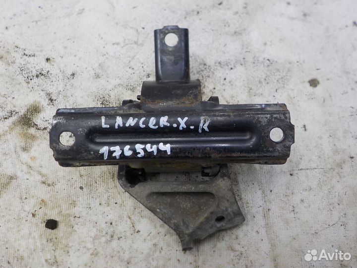 Кронштейн опоры двигателя mitsubishi lancer 10