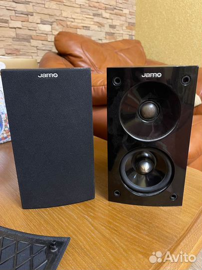 Акустические колонки jamo s 60