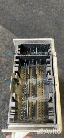 Блок управления подушками безопасности BMW 4