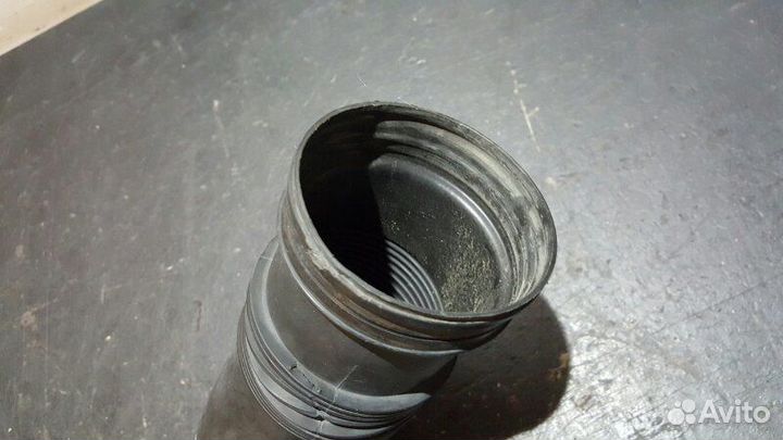 Патрубок воздушного фильтра Porsche Cayenne 957