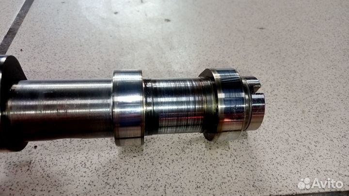 Распредвал впускной Skoda Octavia A5