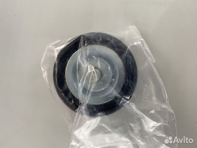 Ролик натяжителя