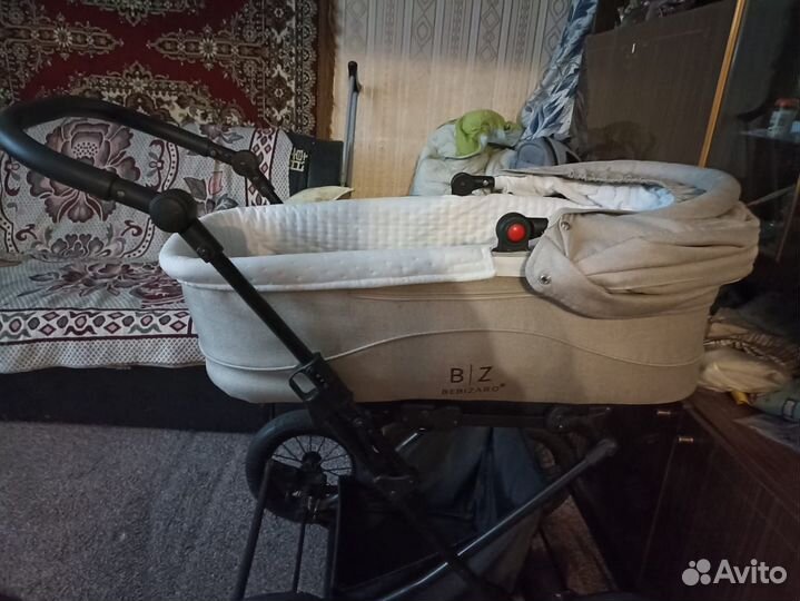Коляска-люлька Bebizaro Classic