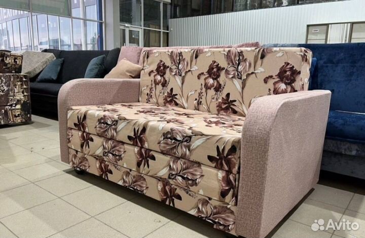 Диван чебурашка