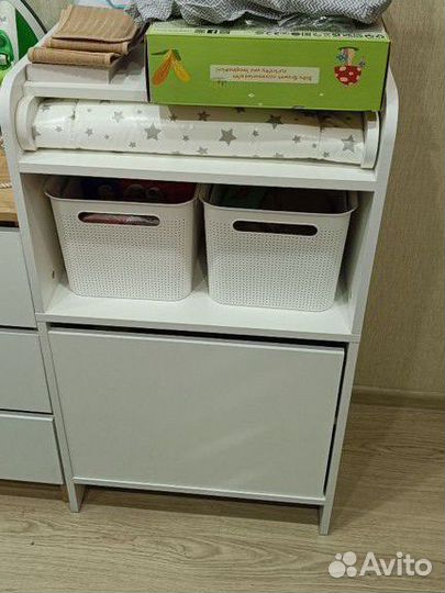 Пеленальный столик
