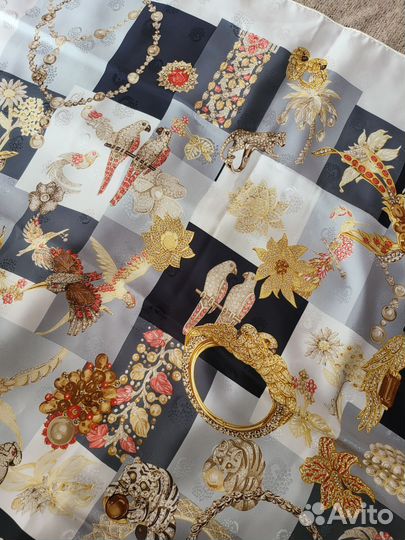 Шелковый платок cartier оригинал