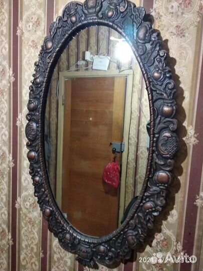 Зеркало настенное