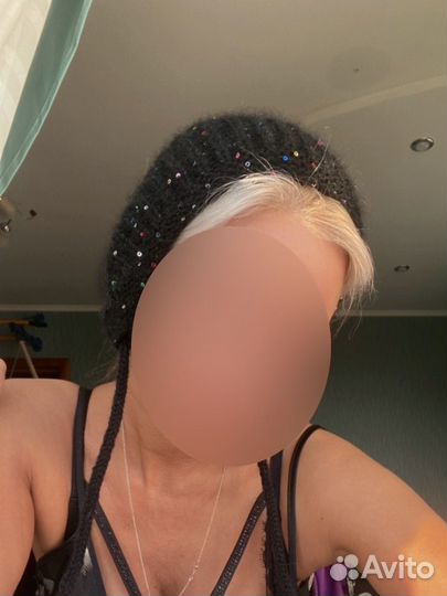 Чепчик с пайетками из пуха норки