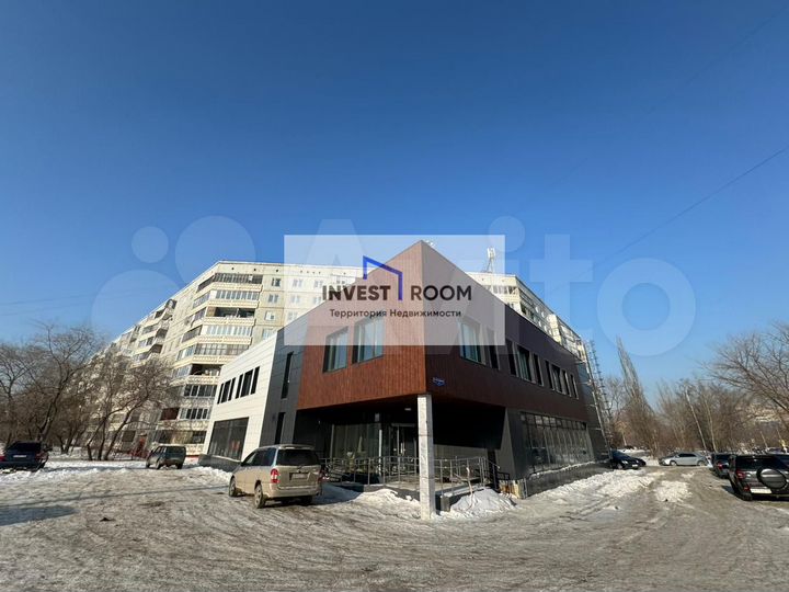 Отдельно стоящее здание, 440 м²