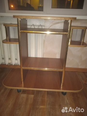 Стол тумба под телевизор и аппаратуру