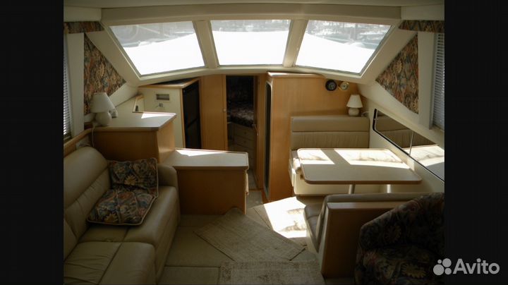 Моторная яхта Carver продажа
