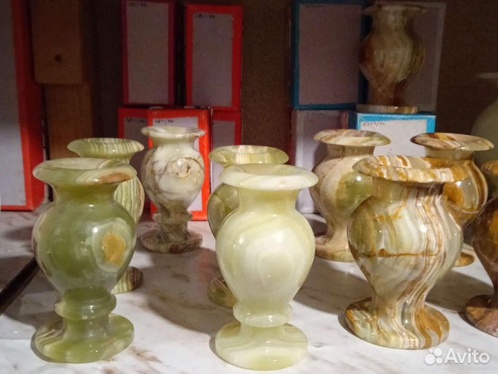 Ваза для цветов из натуральных камней