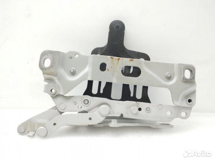 Петля капота левая Bmw 5-Series F10 3.0 2011