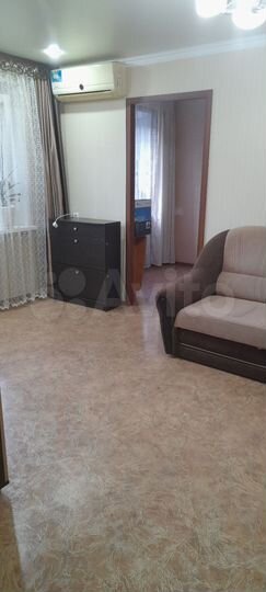 2-к. квартира, 42 м², 1/4 эт.