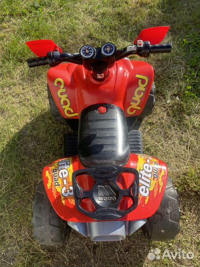 Четырехколесный электромобиль 