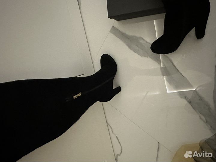 Женская одежда и обувь