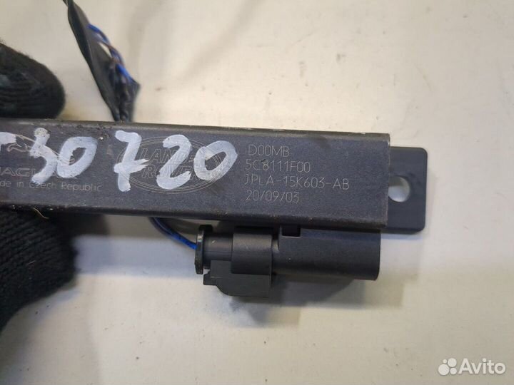 Антенна Land Rover Range Rover Evoque 2018, 2020