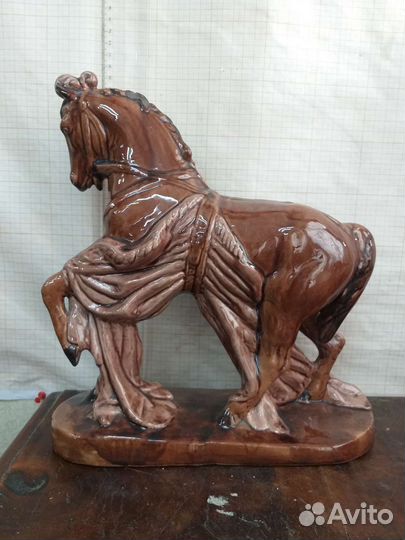 Статуэтка Конь глина