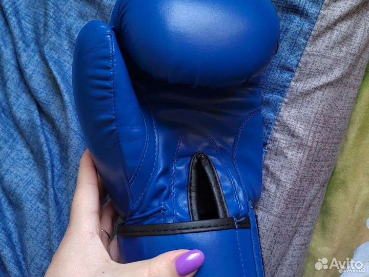 Боксёрская-кикбоксёрская экипировка