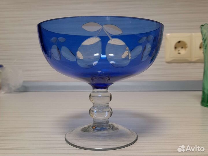 Вазочка СССР цветное стекло, неман