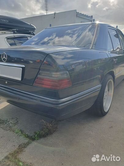 Mercedes-Benz E-класс 3.2 AT, 1994, 600 000 км