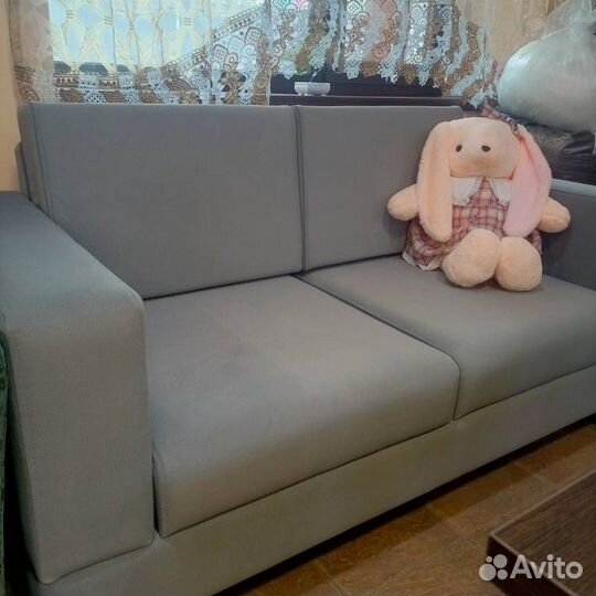 Игрушка-плед капибара