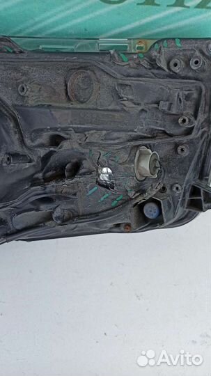 Фара передняя левая Toyota Corolla Xl 2012-16