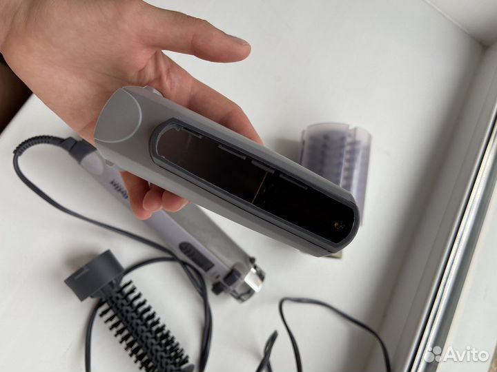 Фен babyliss brushing 1000