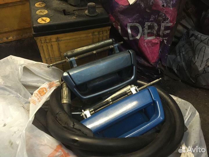 Запчасти на Волгу Газ-31105