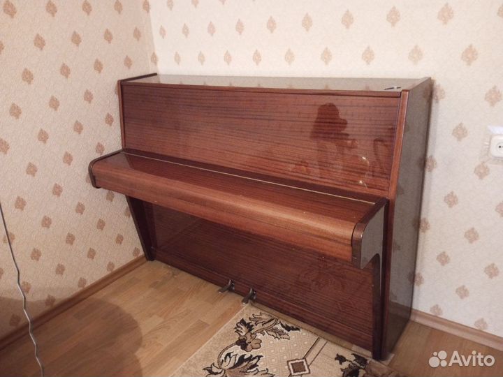 Пианино ronisch немецкое