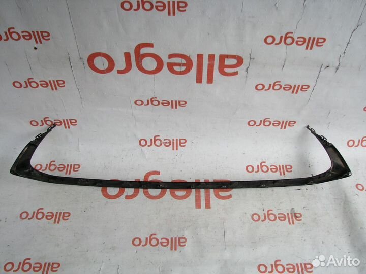 Lexus Es накладка хром решетки радиатора 2018+