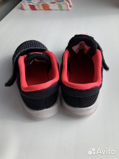 Кроссовки nike для девочек