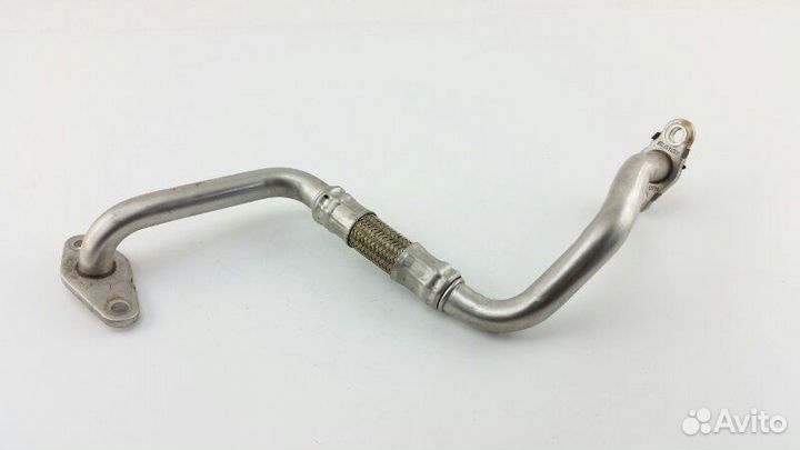 Трубка турбины масляная Audi A3 8P caxc 2010