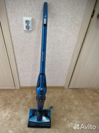 Моющий пылесос Philips
