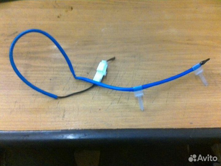 Датчик температуры Toyota Avensis 2 хэтчбек 1ZZ