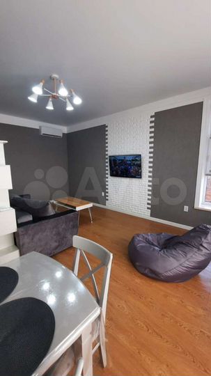 2-к. квартира, 70 м², 6/8 эт.
