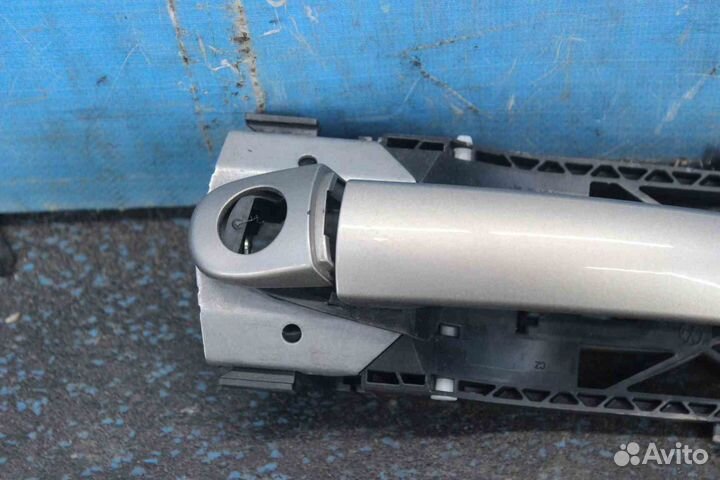 Ручка двери внешняя Skoda Rapid (Шкода Рапид) NH3