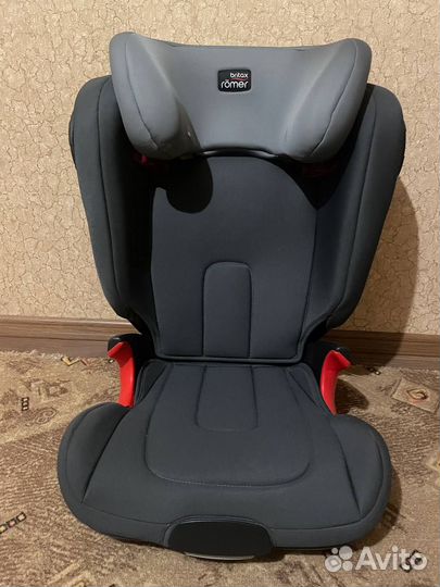 Britax Romer Kidfix II XP-sict 2-3 (15-36)