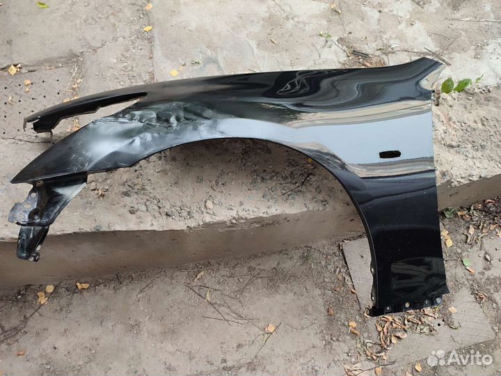 Крыло переднее левое infiniti G25 G35 G37 skyline