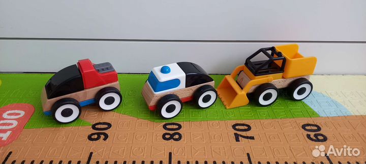 Деревянные машинки IKEA