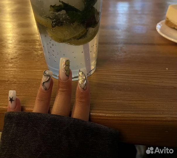 Мастер маникюра