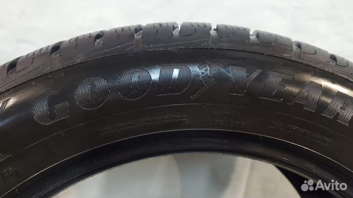 Goodyear UltraGrip Ice SUV 235/55 R19