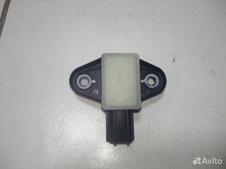 Датчик airbag Volkswagen Tiguan 5N1 2007-2011г