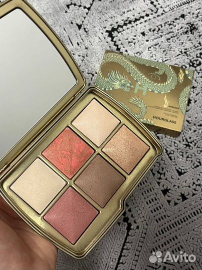 Hourglass палетка дракон