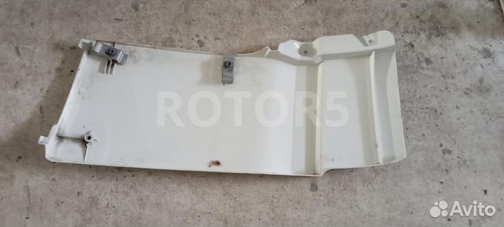 Спойлер кабины правый DAF XF 106 2015 1893479