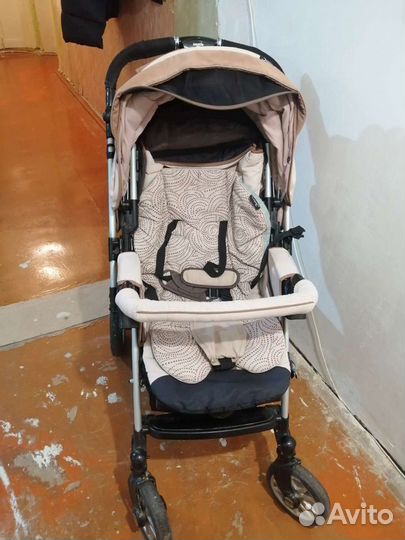 Прогулочная коляска лето-зима