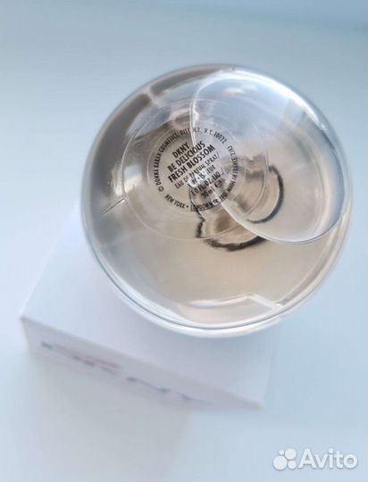 Парфюмерная женская вода dkny