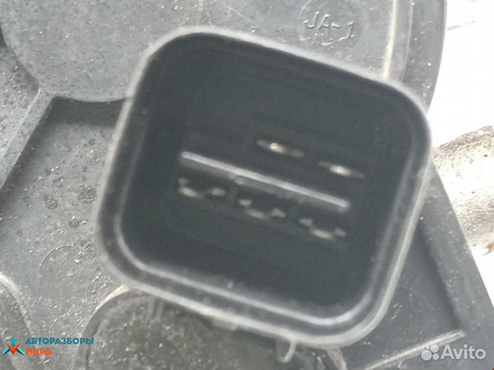 Моторчик передних стеклоочистителей (дворников)