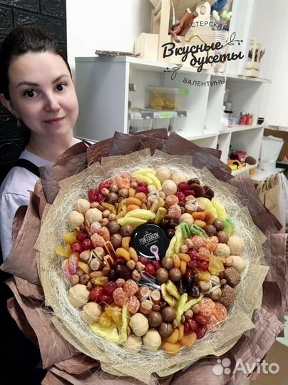 Съедобные букеты ко Дню воспитателя и учителя